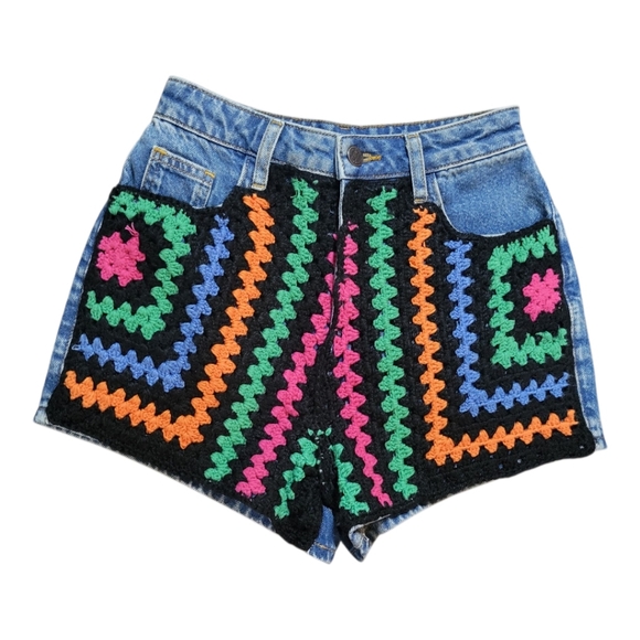 Farm Rio Crocheted Panel Denim Jean Shorts High Rise Waist Anthropologie 23 - Picture 4 of 16